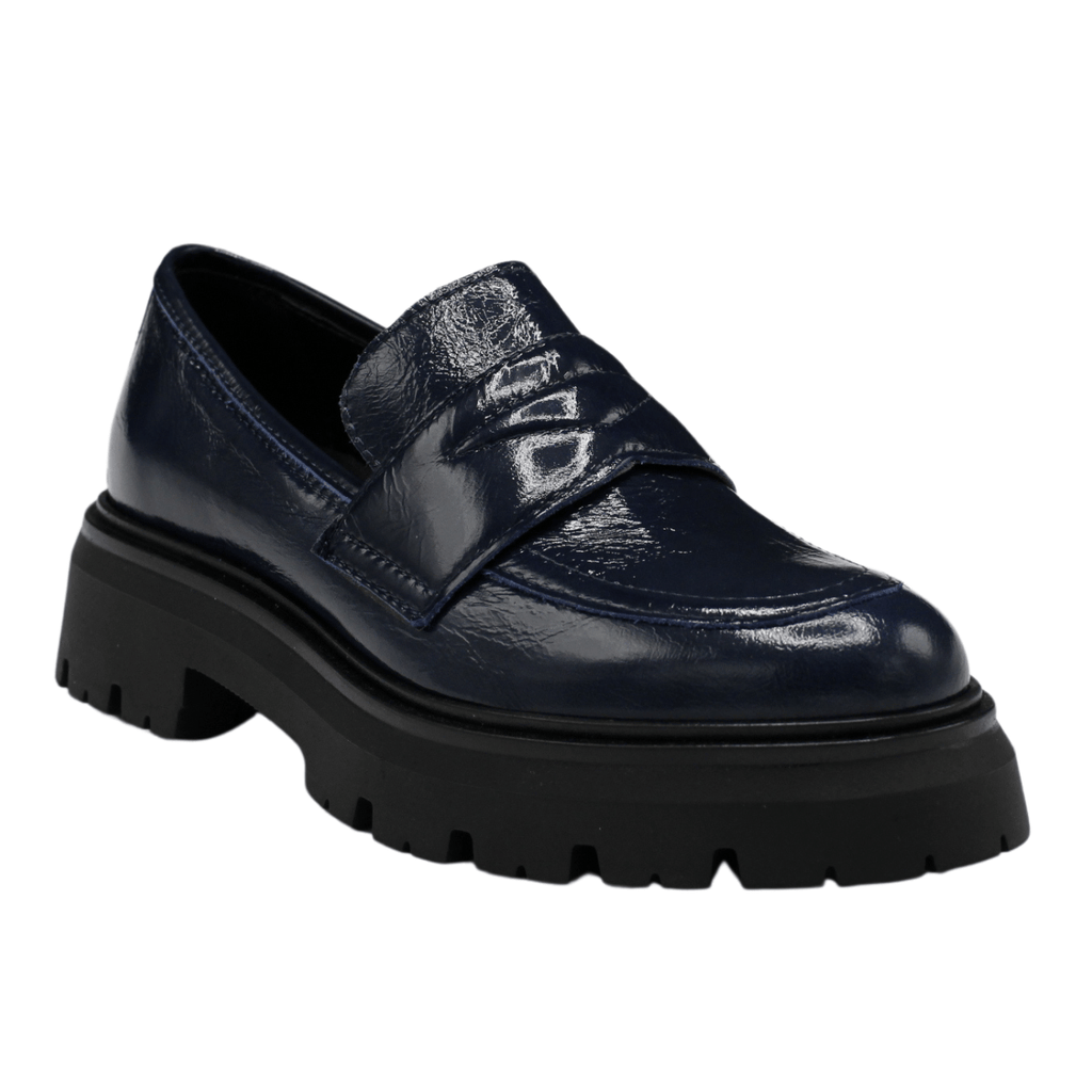 Nina Loafer