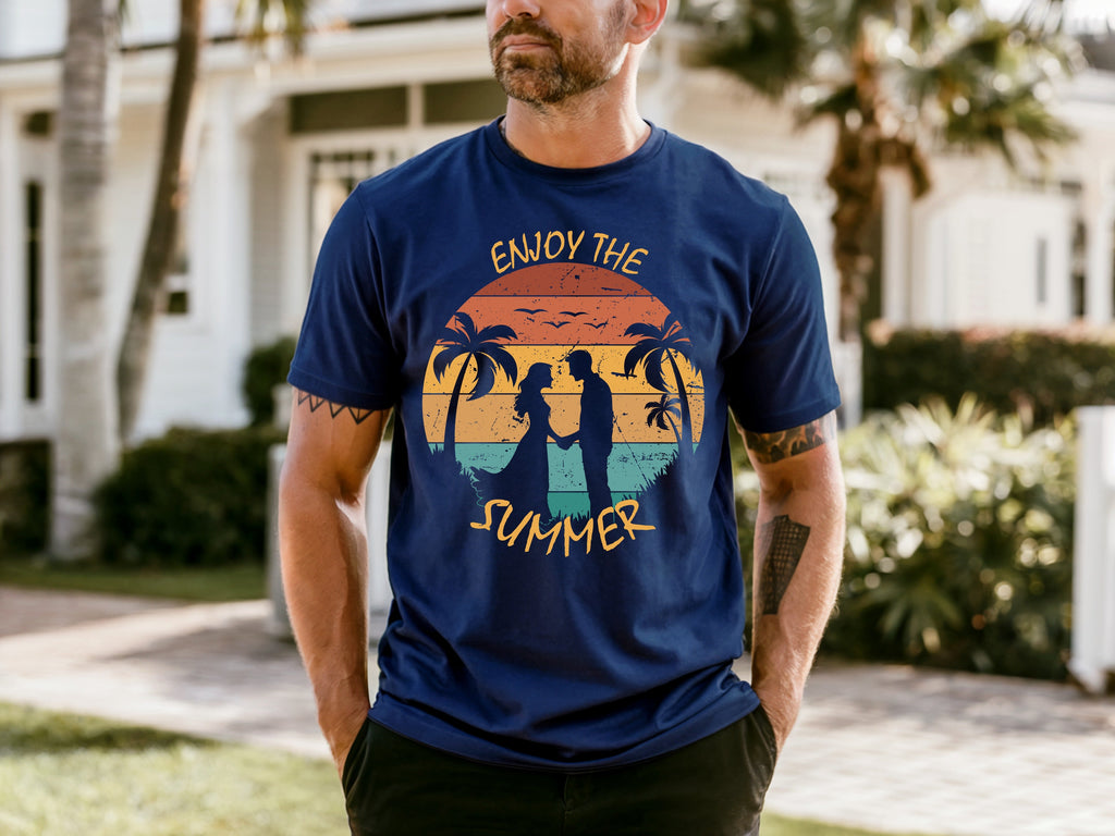 Couple On Vacation Men's Sports Trendy T-shirt