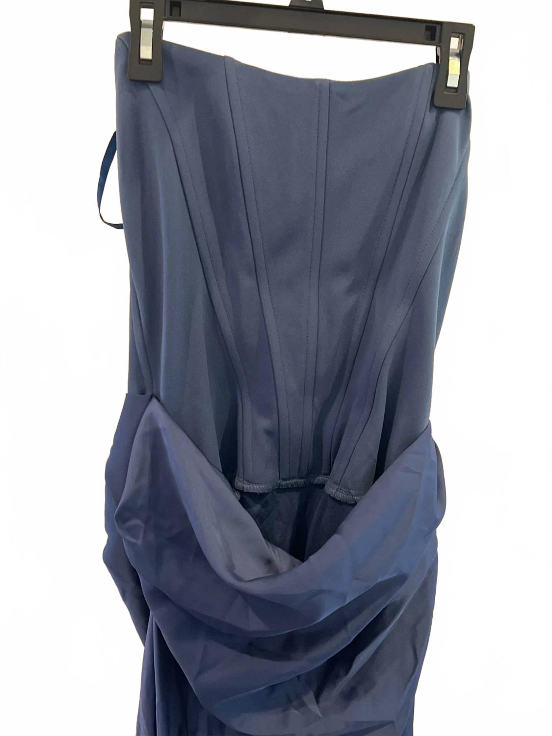 Long Scuba Strapless Gown In Blue