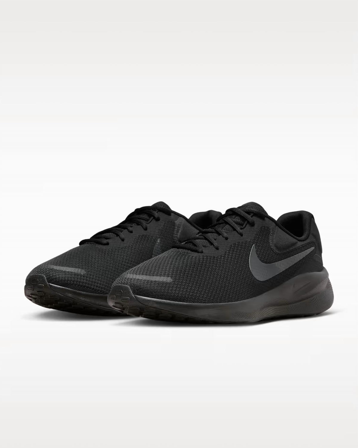 Men's Revolution 7 Wide Running Shoes In Black/off-Noir