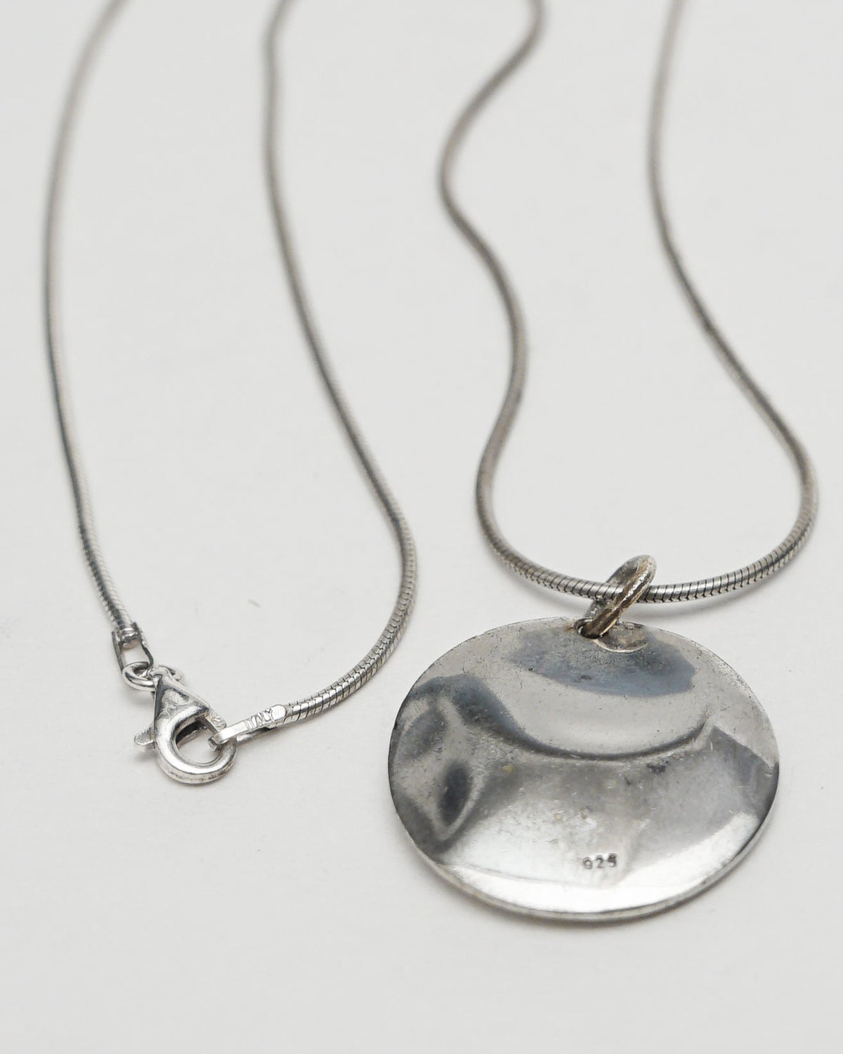 Silver Chain Necklace w/ Circle Charm
