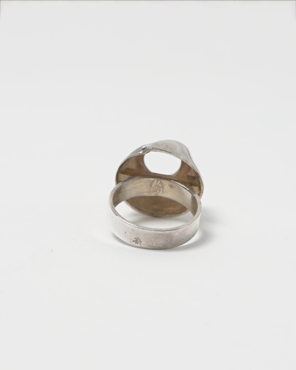 Silver Ring / size: 6