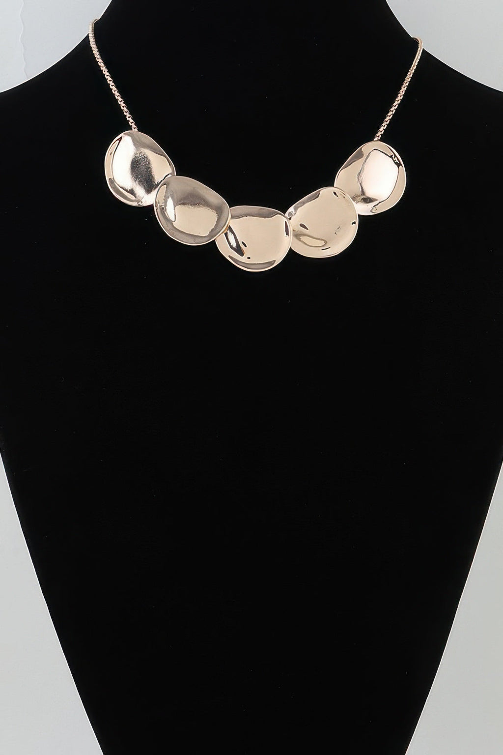 Hammered Scale Pendant Necklace