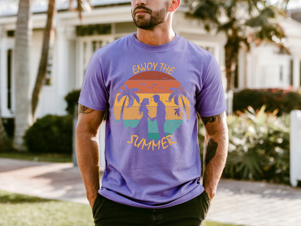 Couple On Vacation Men's Sports Trendy T-shirt
