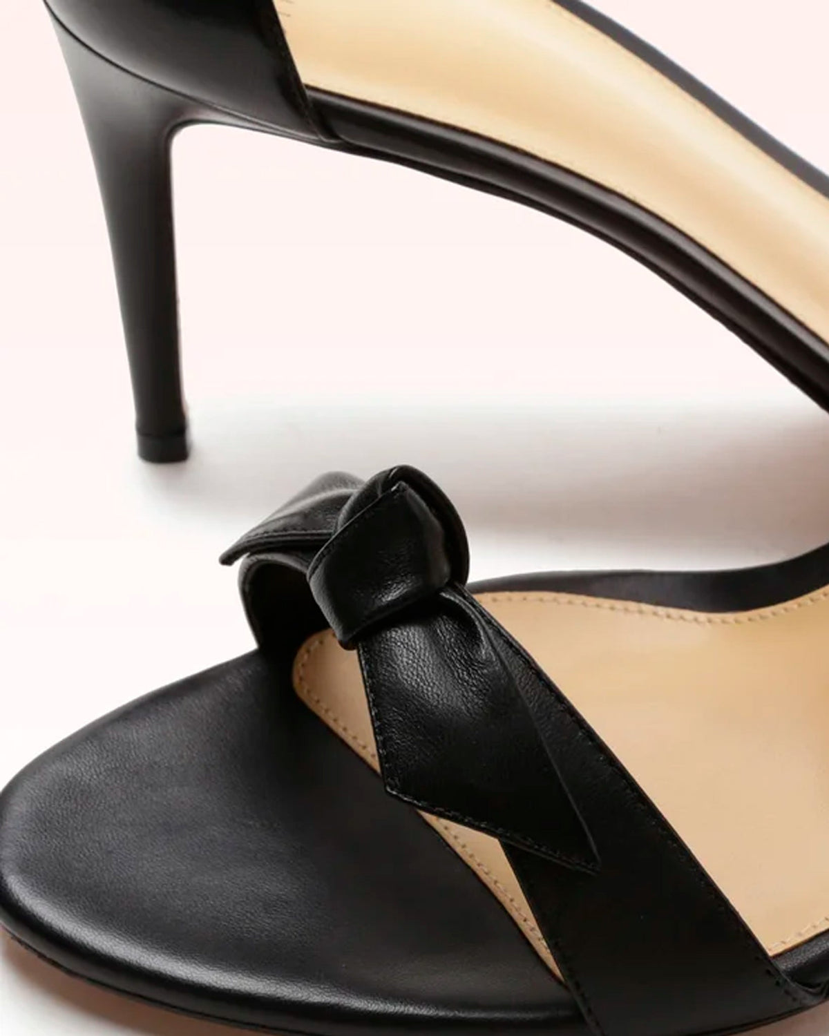 Clarita 75 Black