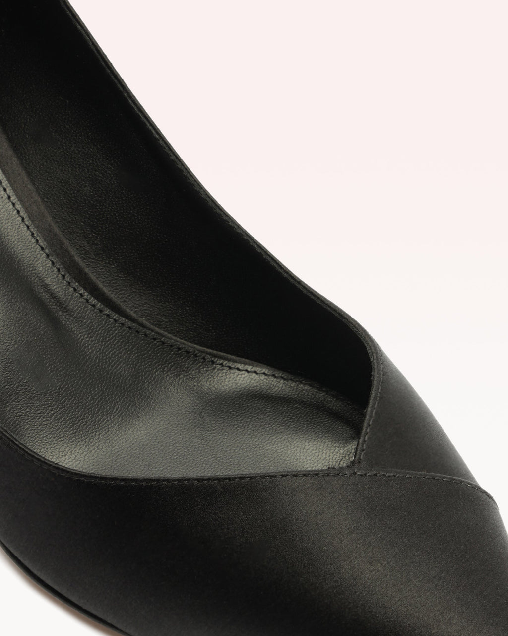 Pamela Satin 60 Black