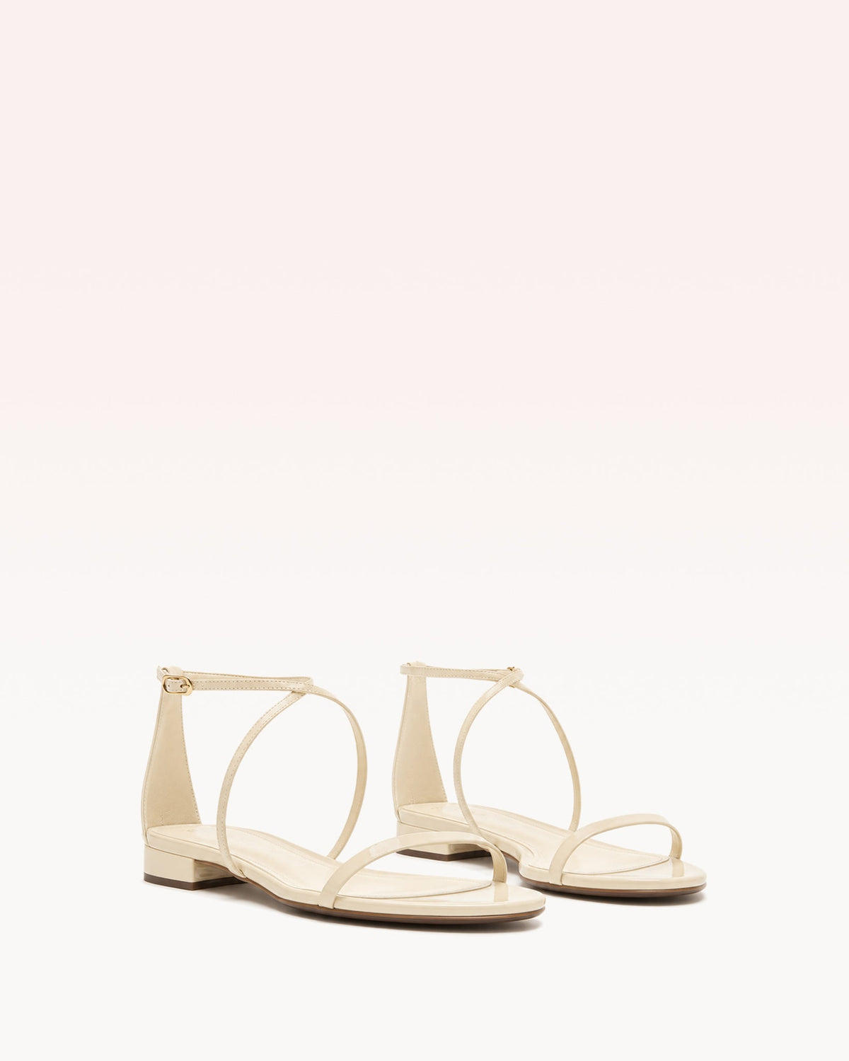 Cynthia Flat Eggshell