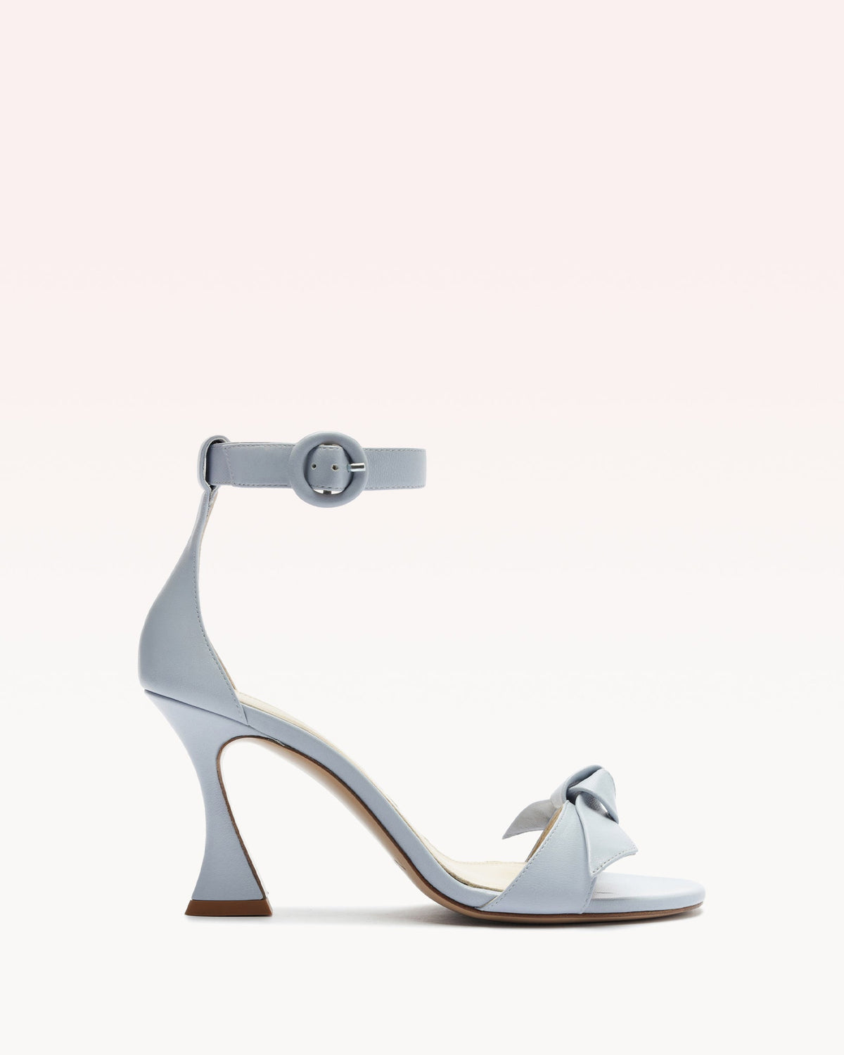 Clarita Buckle 85