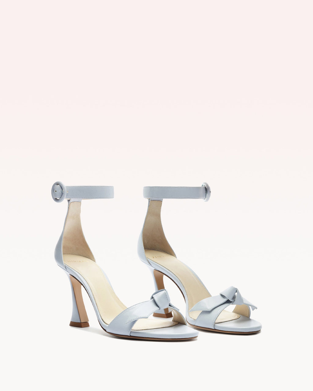 Clarita Buckle 85