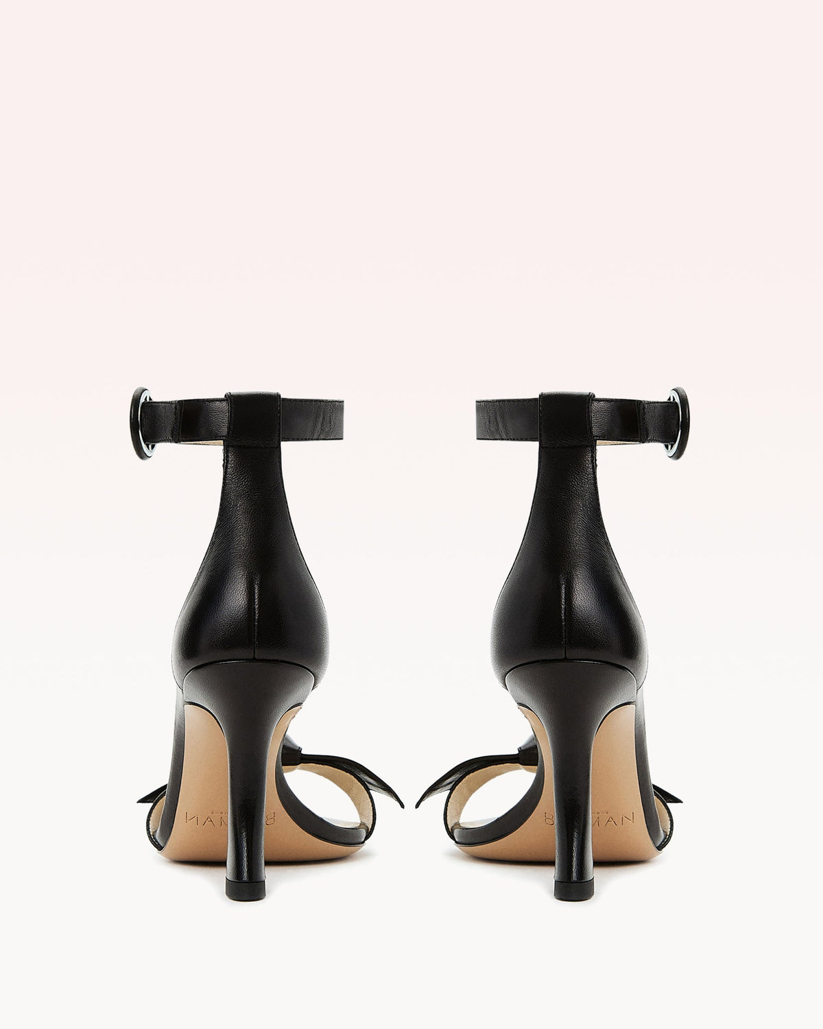Clarita Buckle 85
