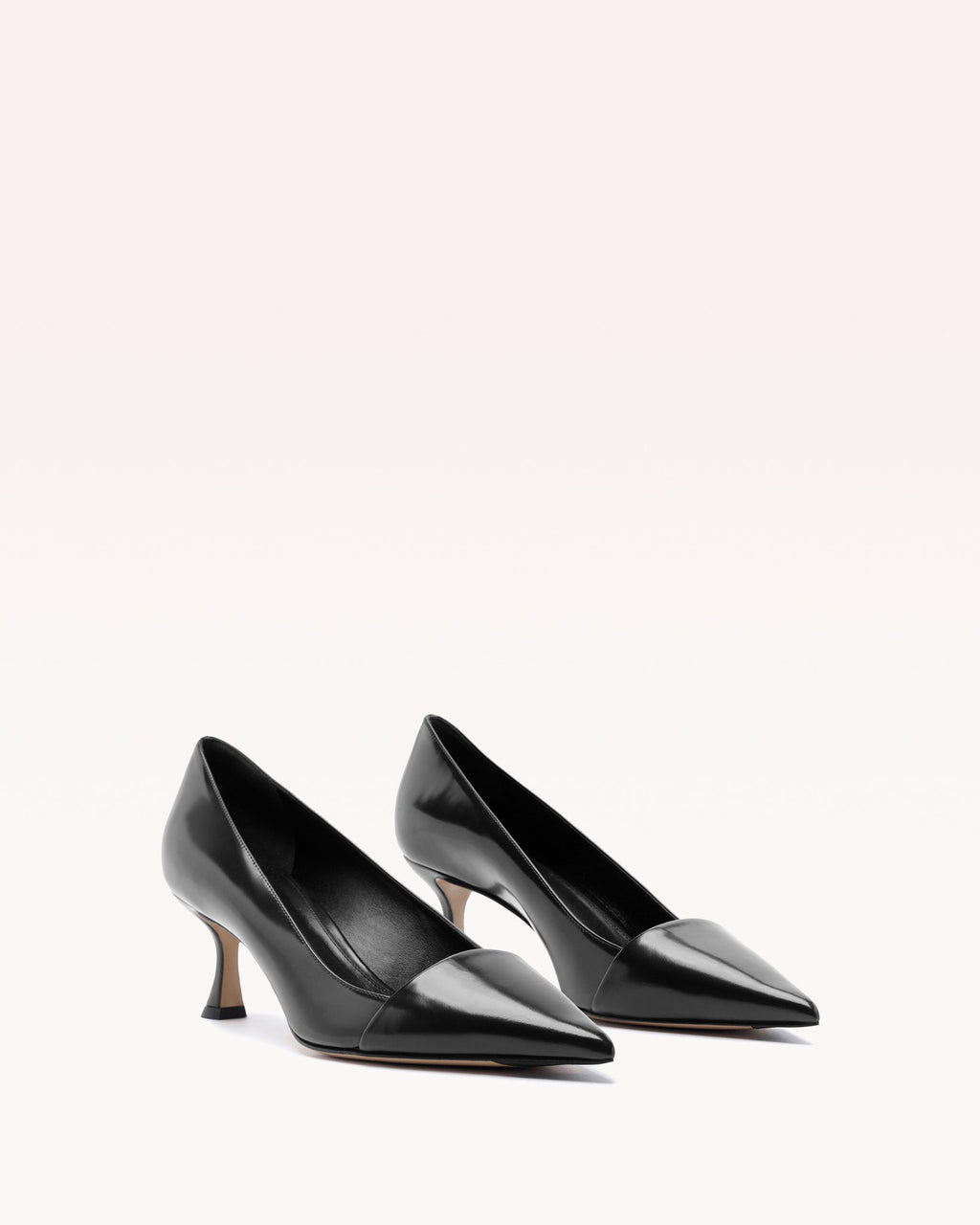 Minerva Pump 60 Black