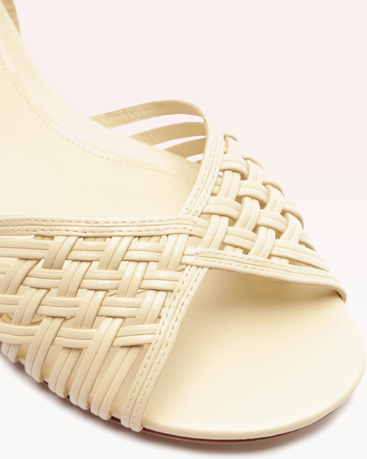 Lilian Flat Eggshell
