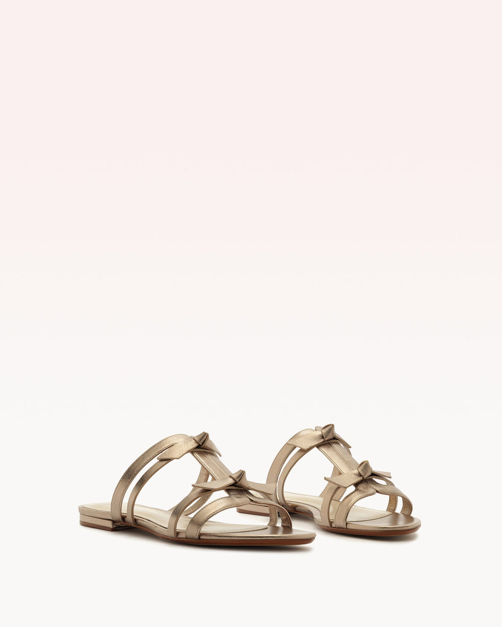 Slim Clarita Cage Flat Luna