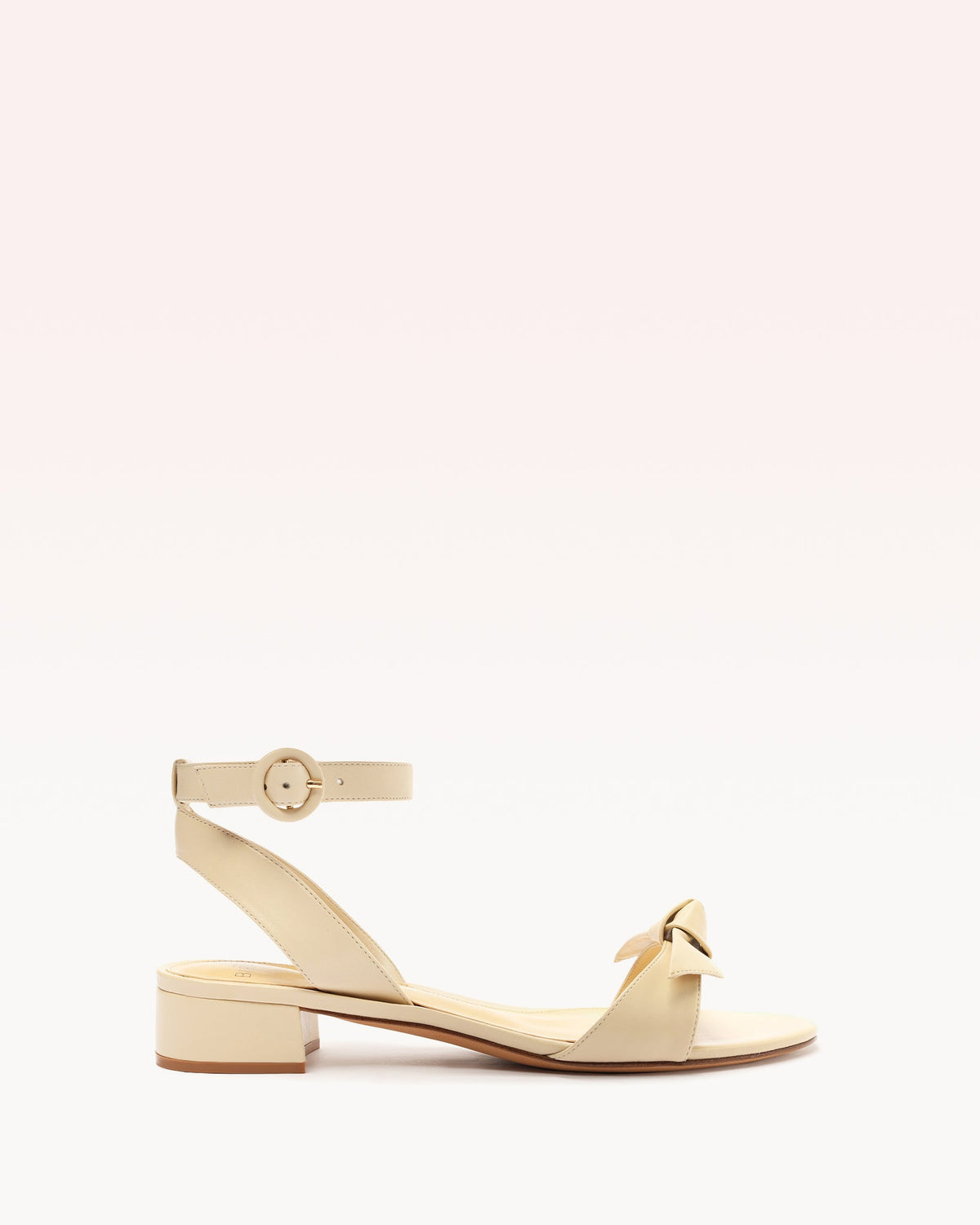 Clarita 30 Eggshell