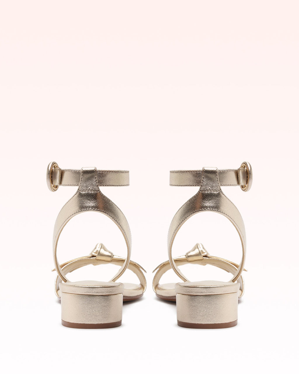 Clarita 30 Golden