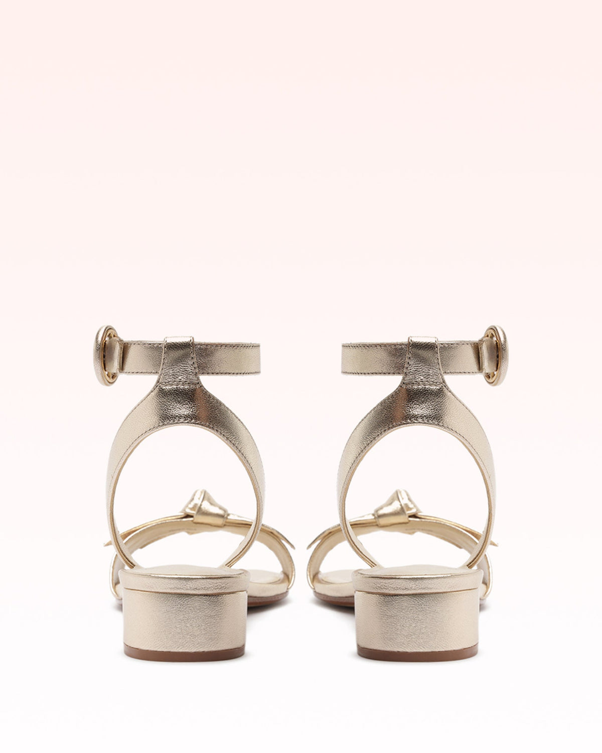 Clarita 30 Golden