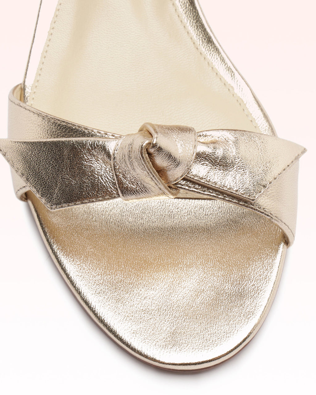 Clarita 30 Golden