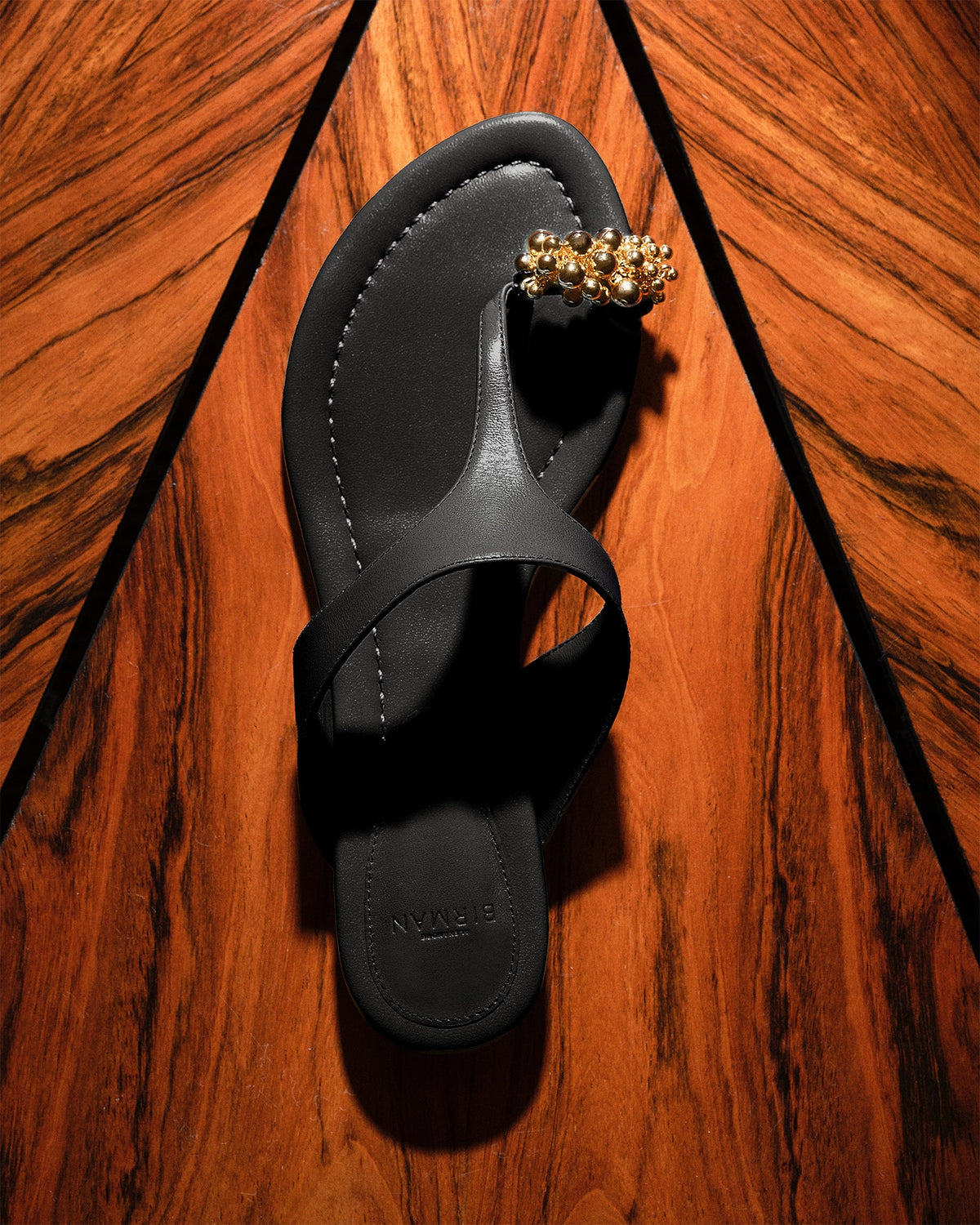 Gia Flat Black