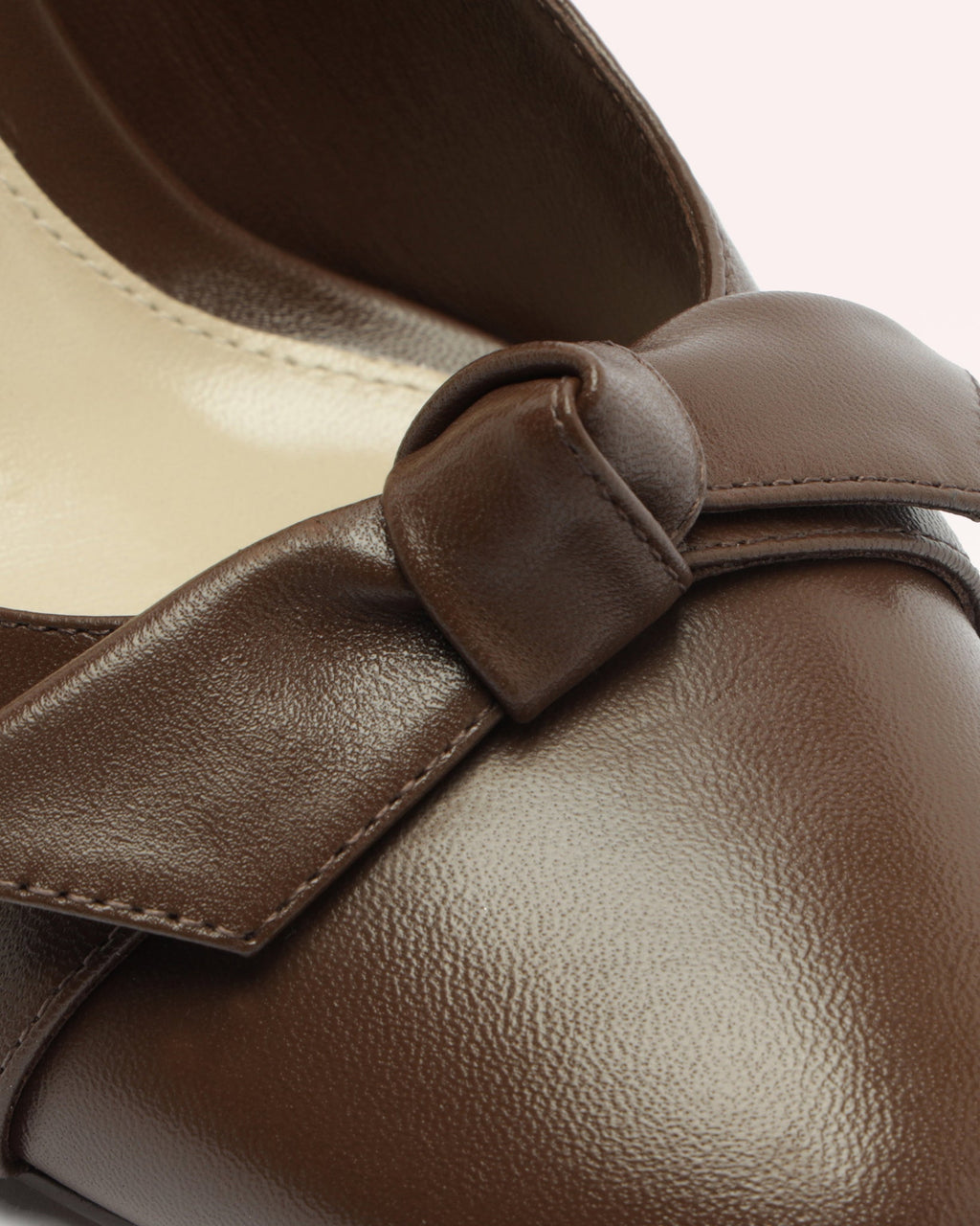 Clarita Almond Pump 85 Mousse