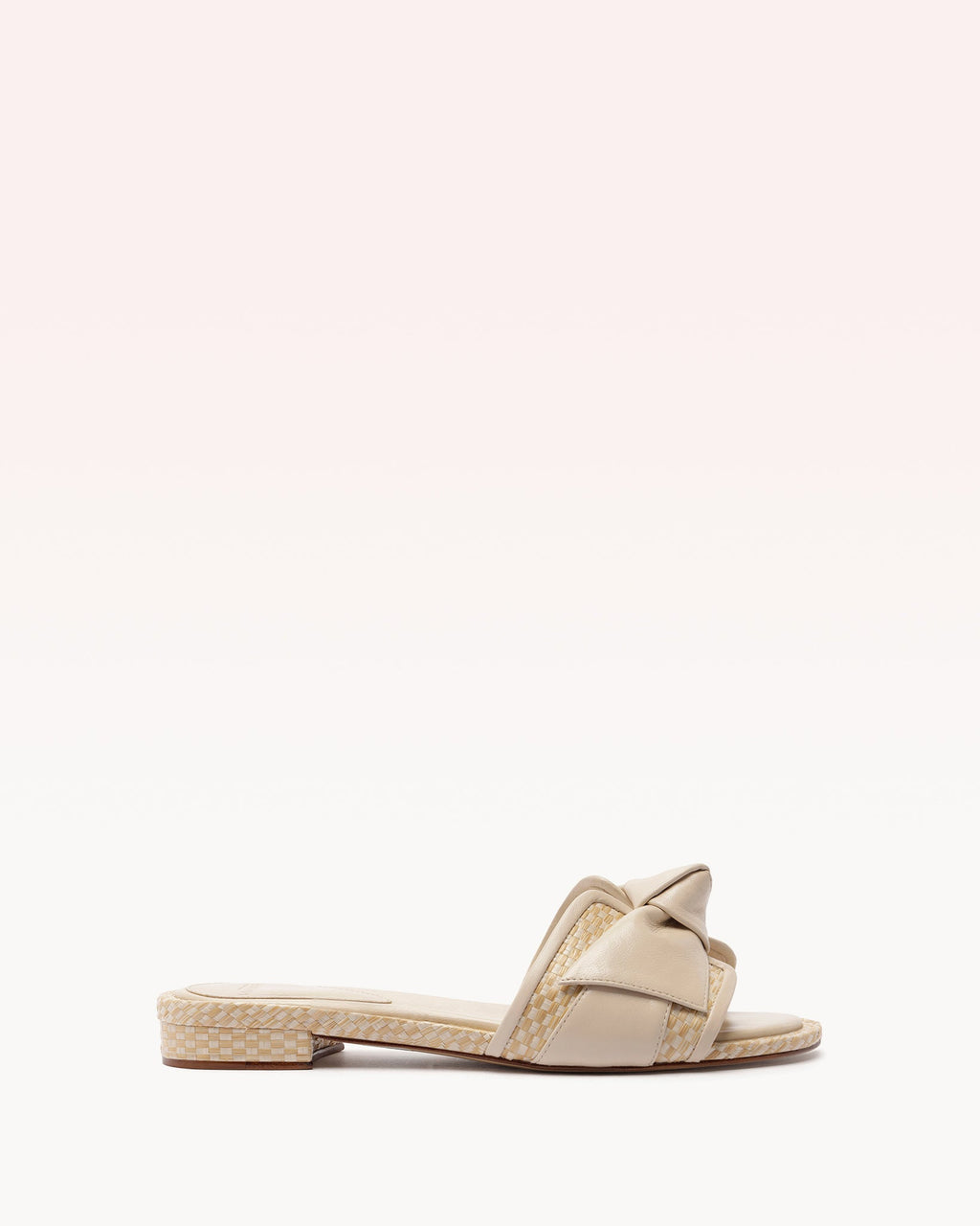 Maxi Clarita Raffia Flat Shell