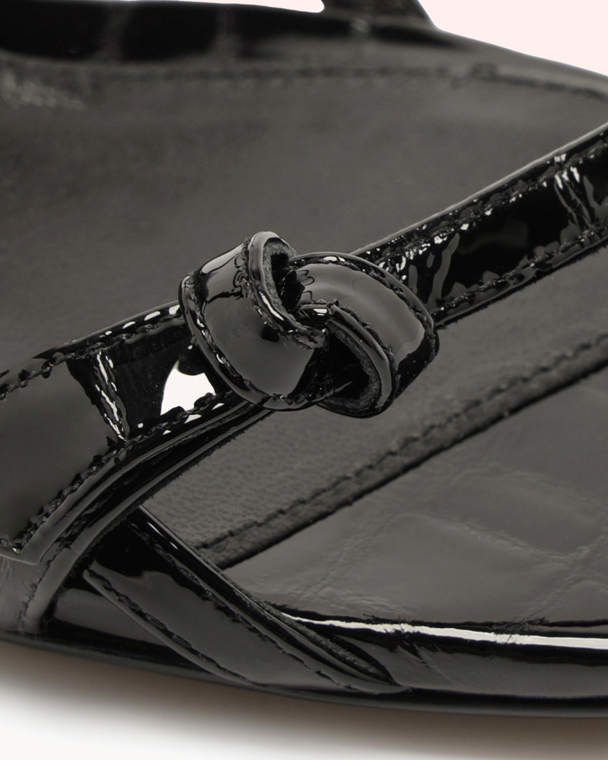 Slim Clarita Cage 50 Black