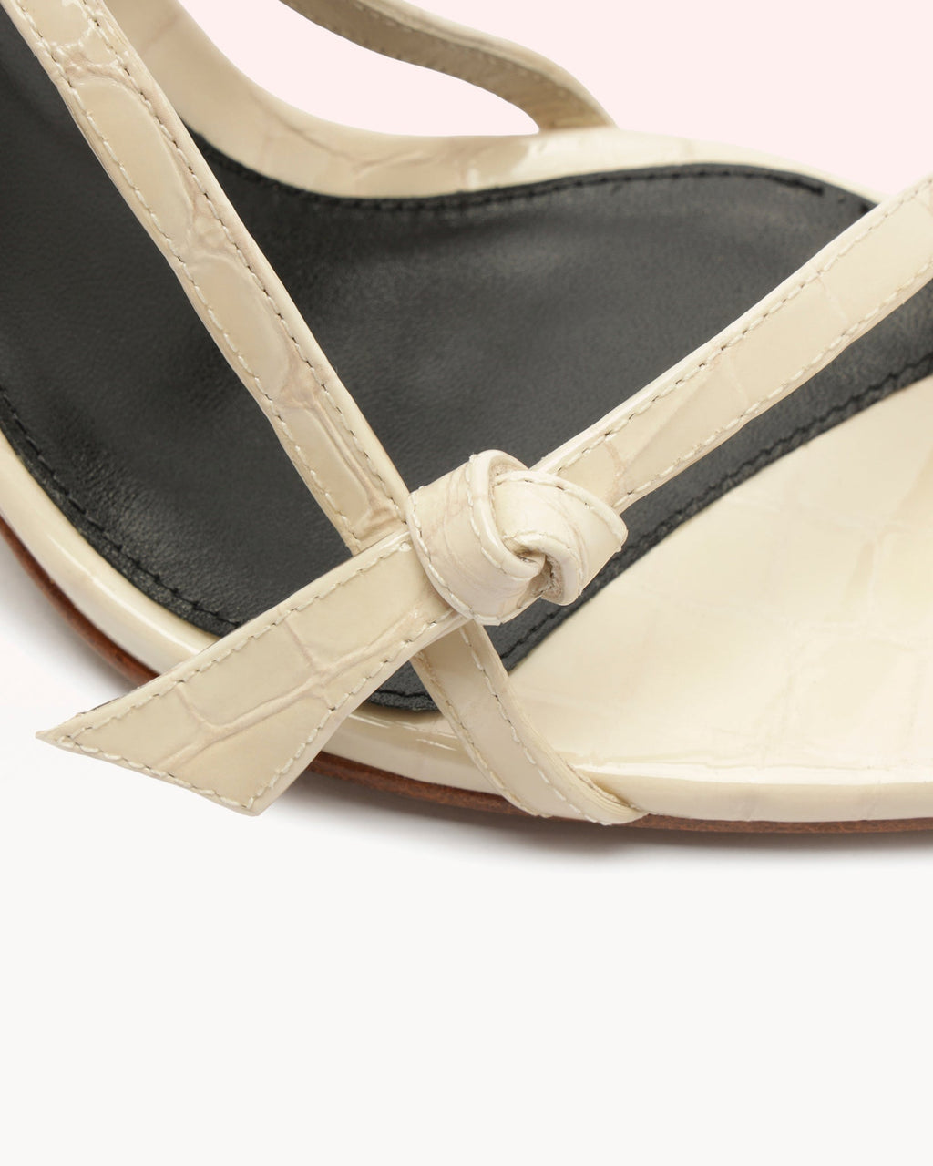 Slim Clarita Cage 85 Eggshell