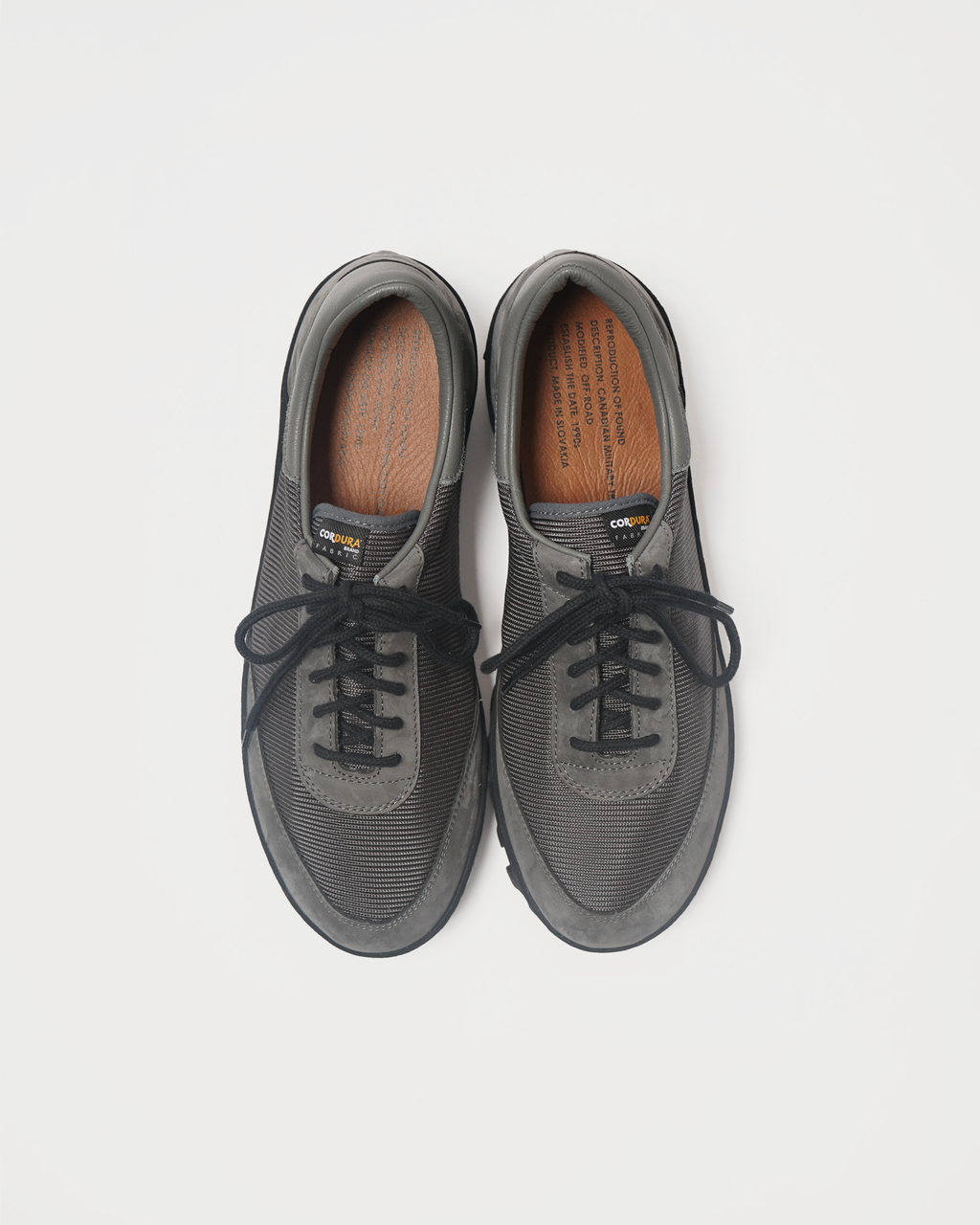 Canadian Military Trainer 1058CNL / Charcoal x Dark Gray