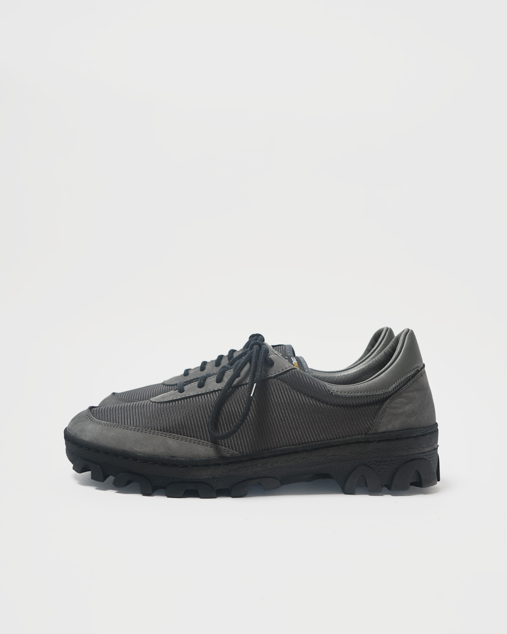 Canadian Military Trainer 1058CNL / Charcoal x Dark Gray