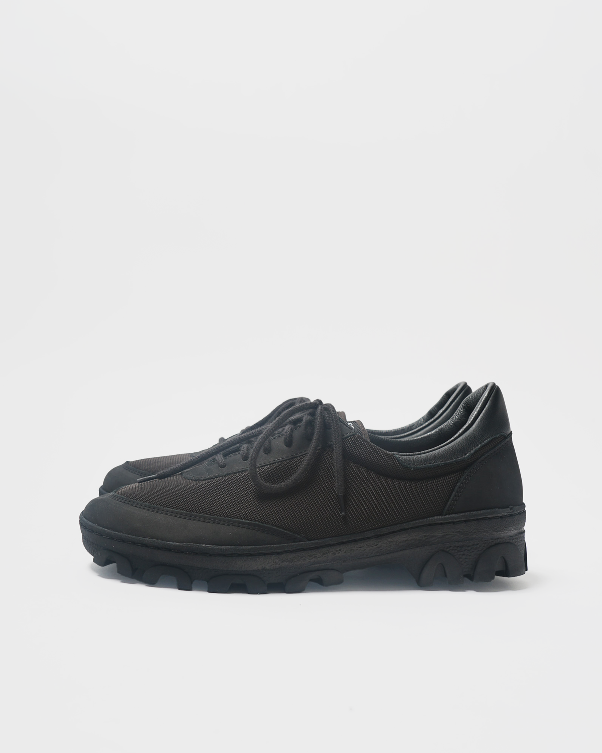 Canadian Military Trainer 1058CNL / Dark Brown x Black