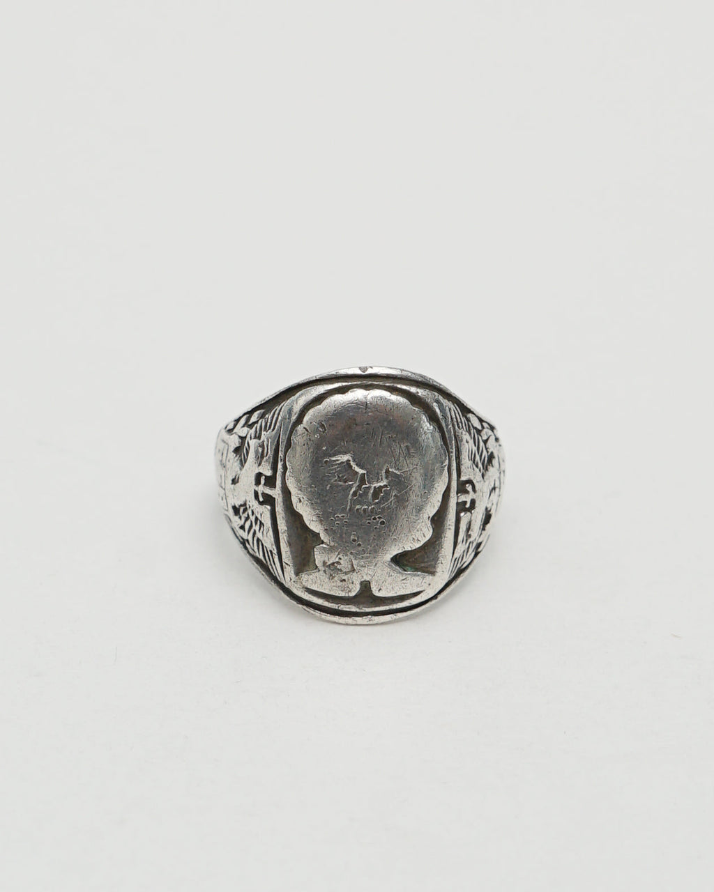 Silver USN Signet Ring / Size: 11.5