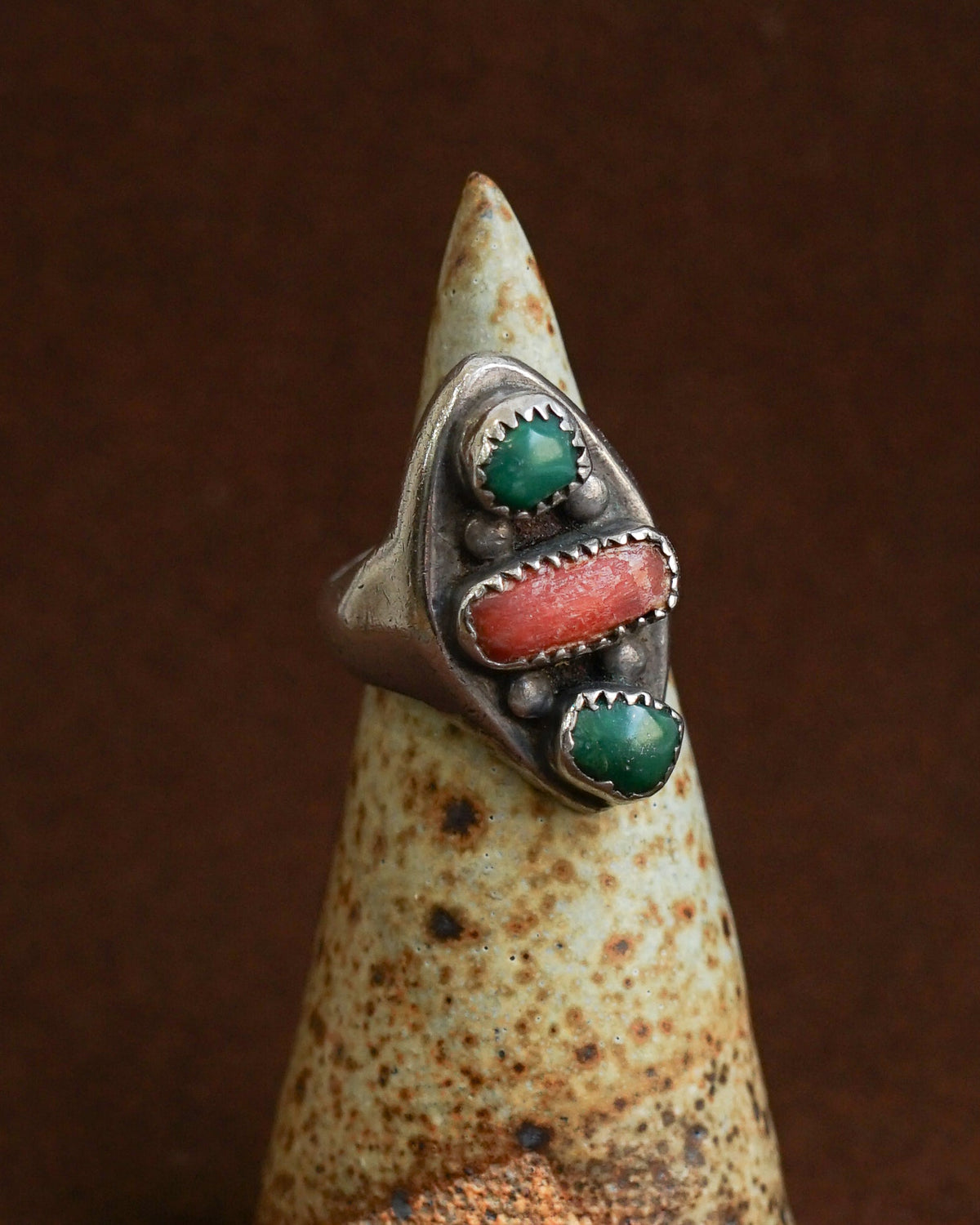 Native American Silver Ring w/ Jade & Coral / Size: 8