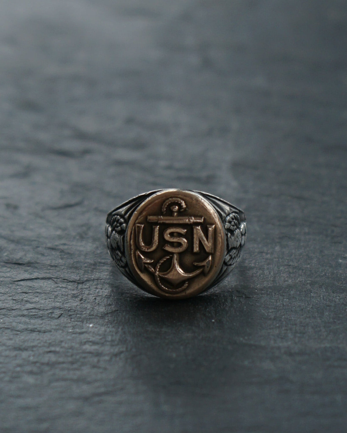 Silver US Navy Ring / Size: 9