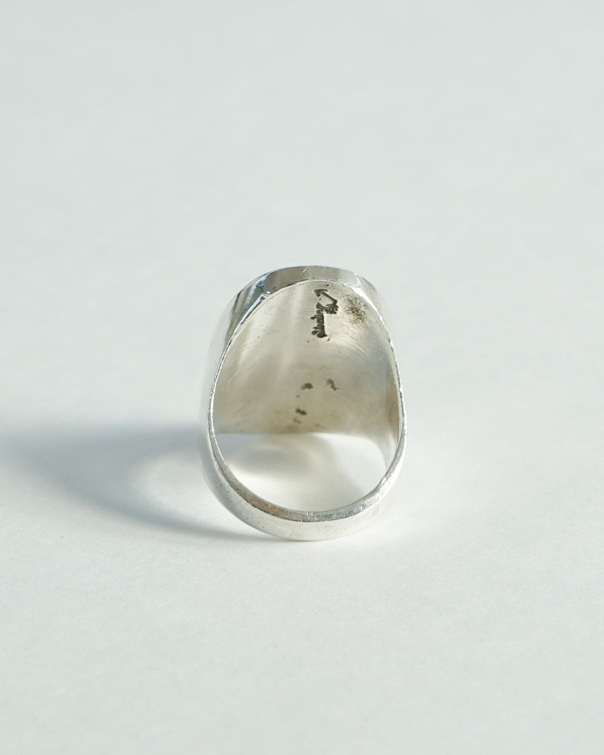 Silver Signet Ring / size: 12