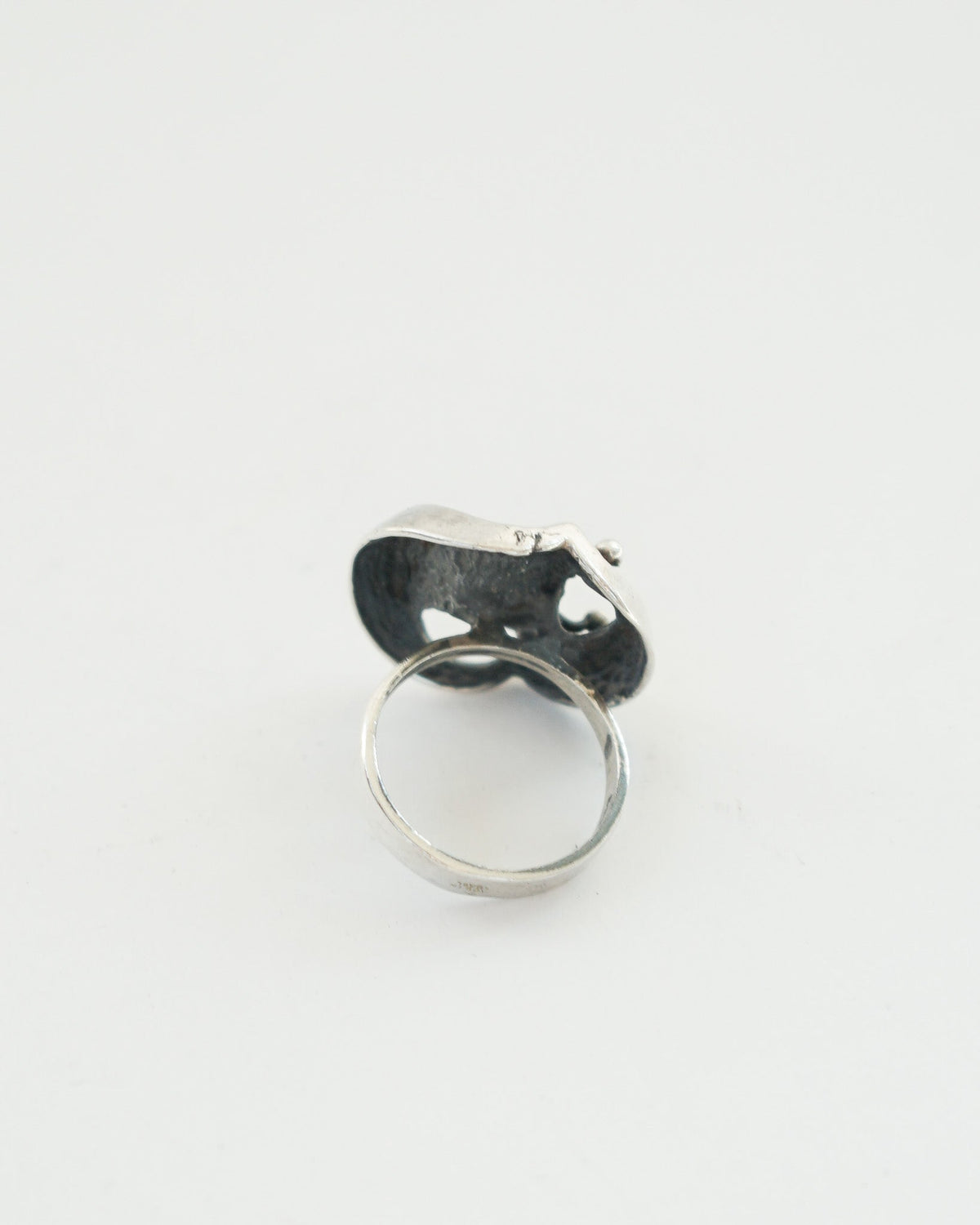 Silver Ring / size: 8
