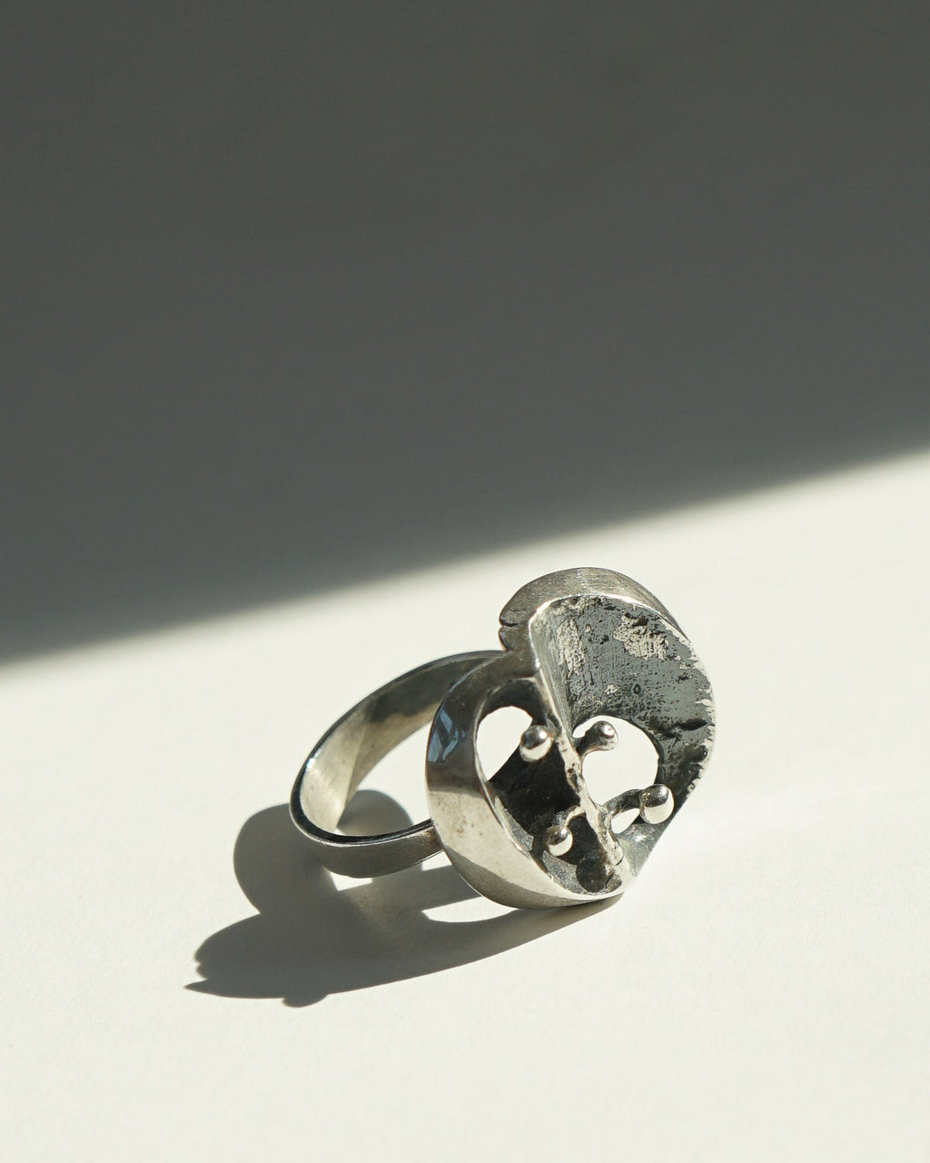 Silver Ring / size: 8
