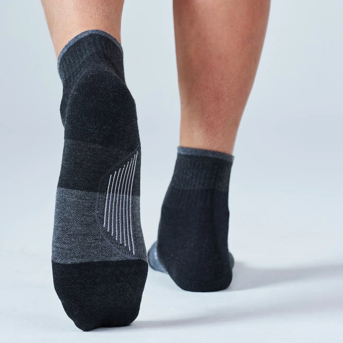 Feetures Trail Max Cushion Quarter