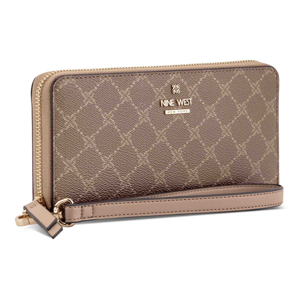 Luela Zip Around With Wristlet