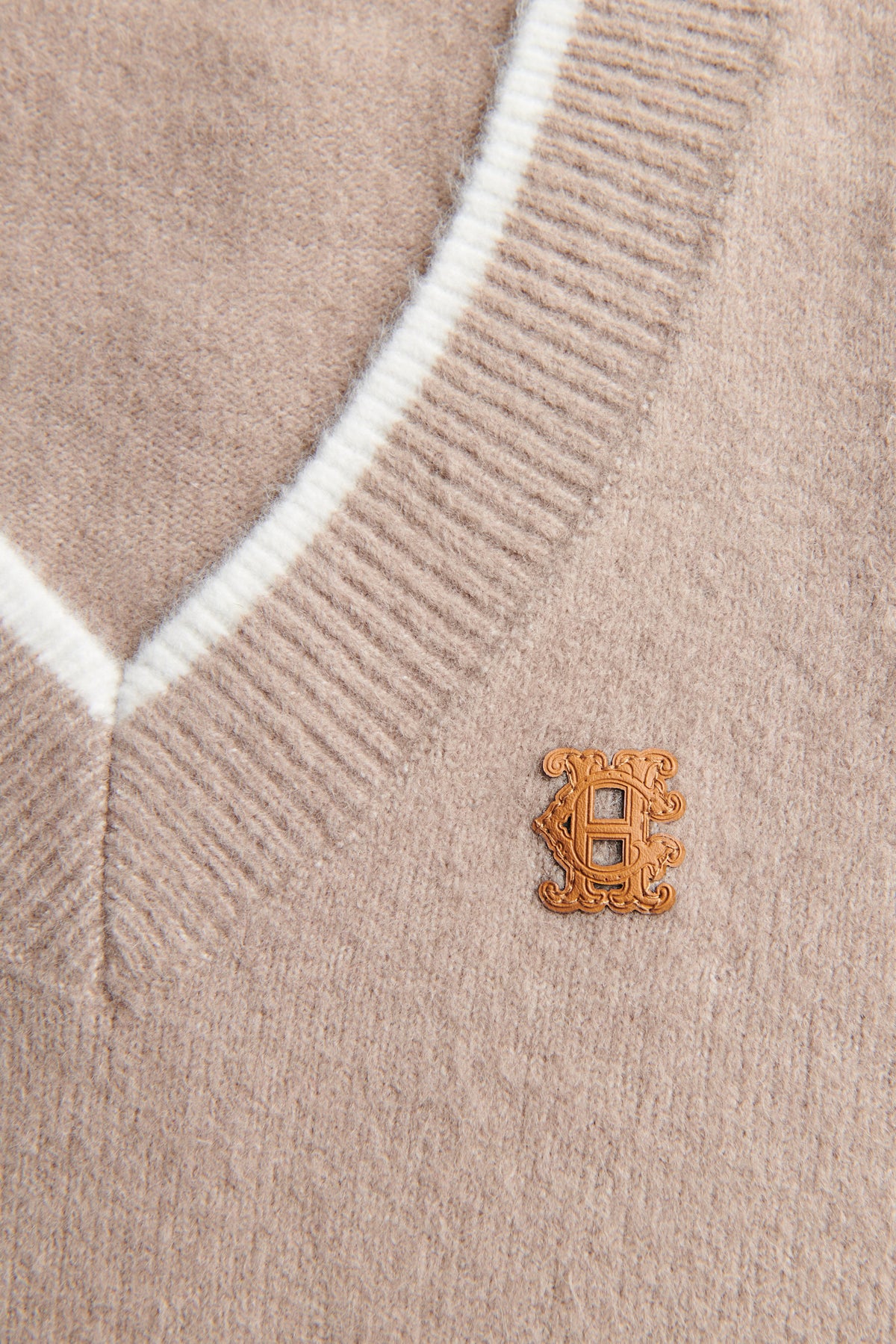 Cecilia Knitted V-Neck Tank (Porcini)