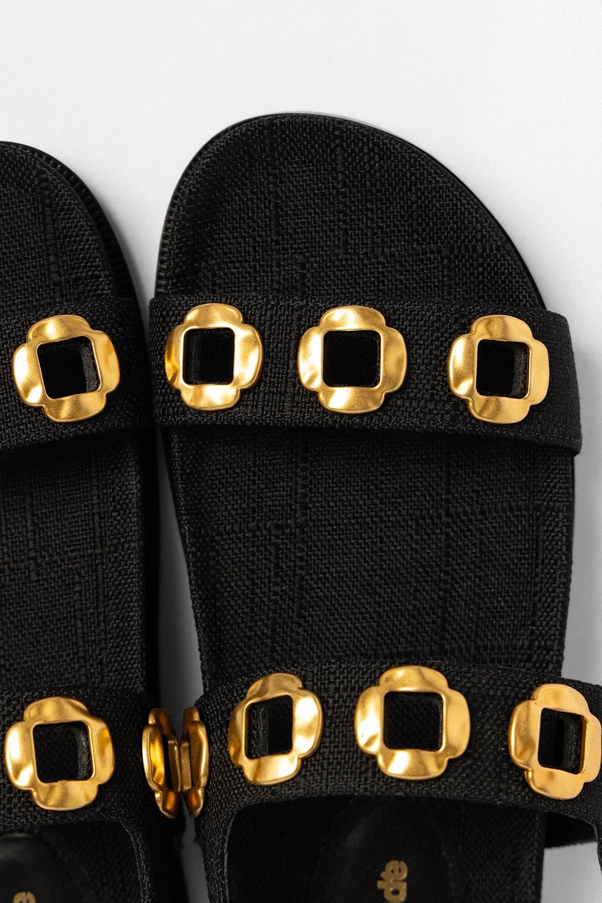 Milan Sport Sandal Black Raffia