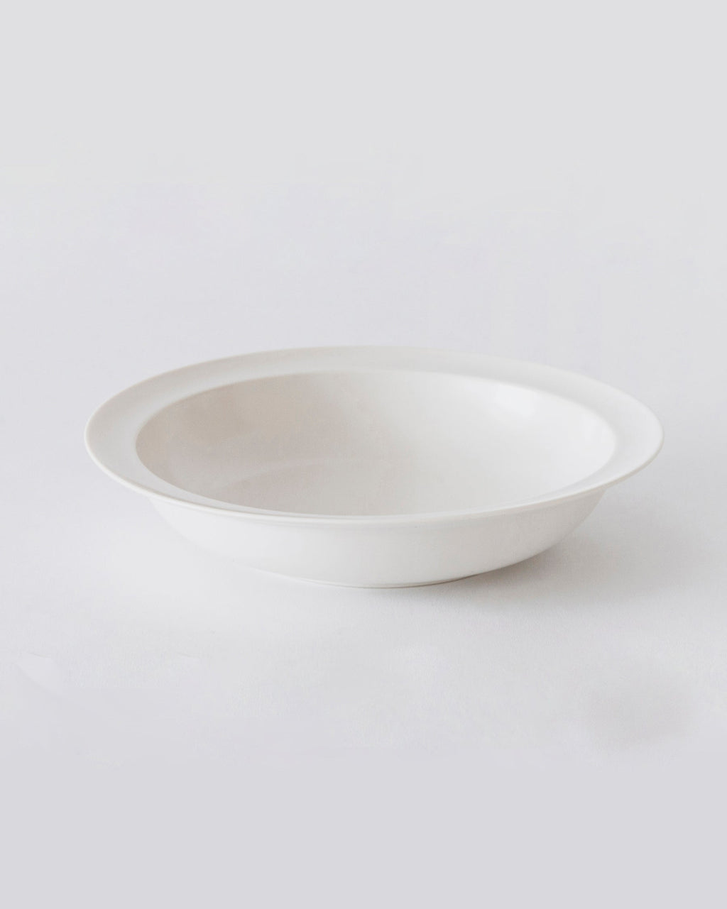 Short Rim Soup Bowl L