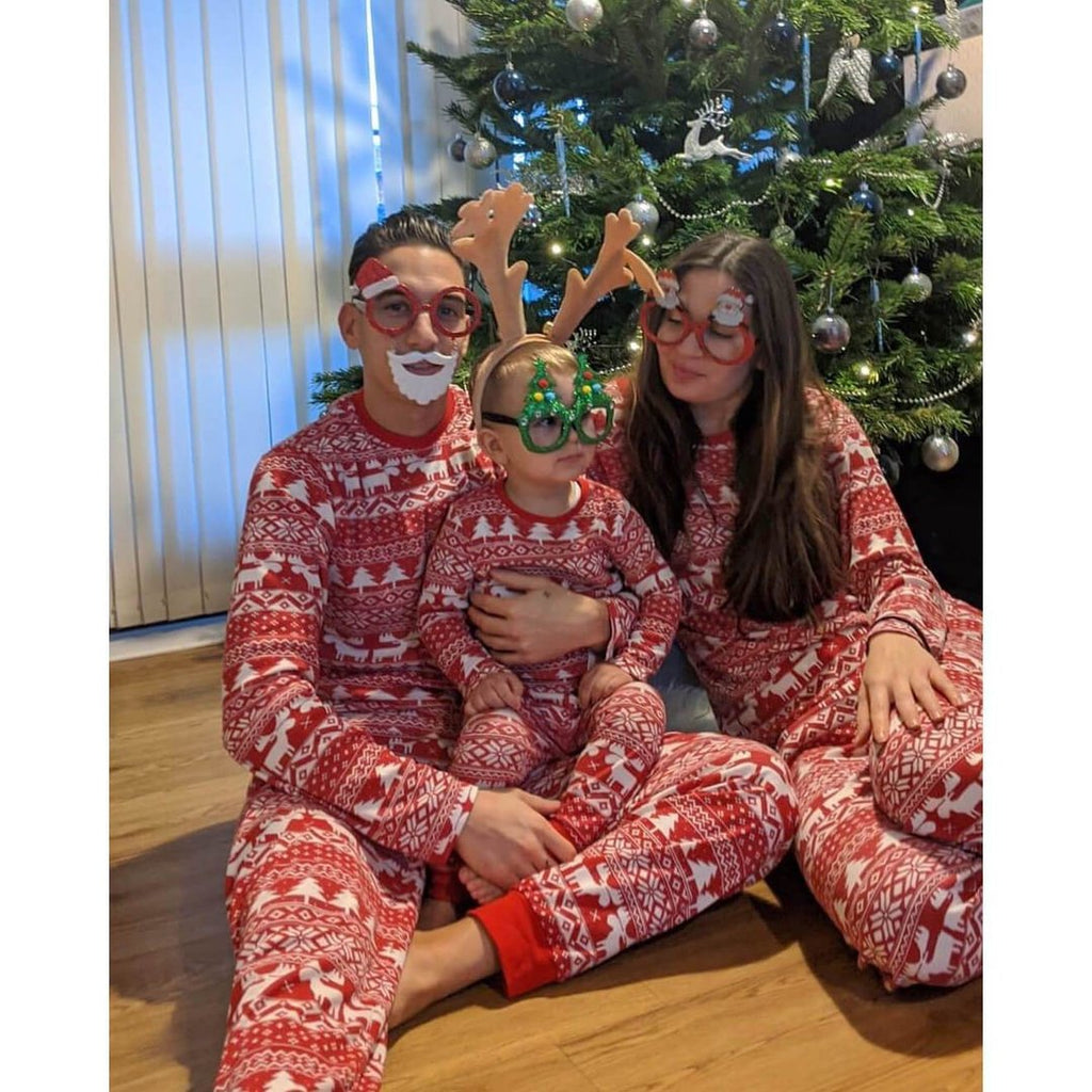 Red and White Snowflake Matching Family Christmas Pajamas-Dog Pajamas Included