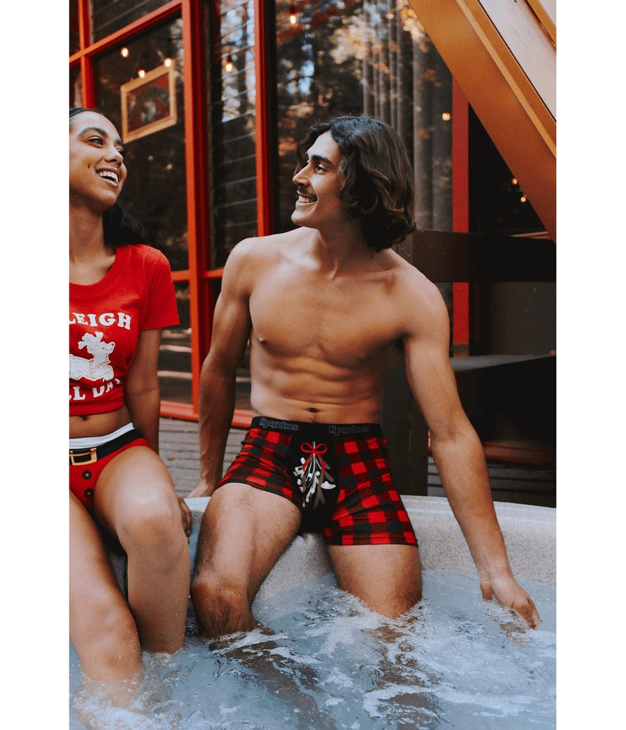 Men's Mistletoe Boxer Briefs