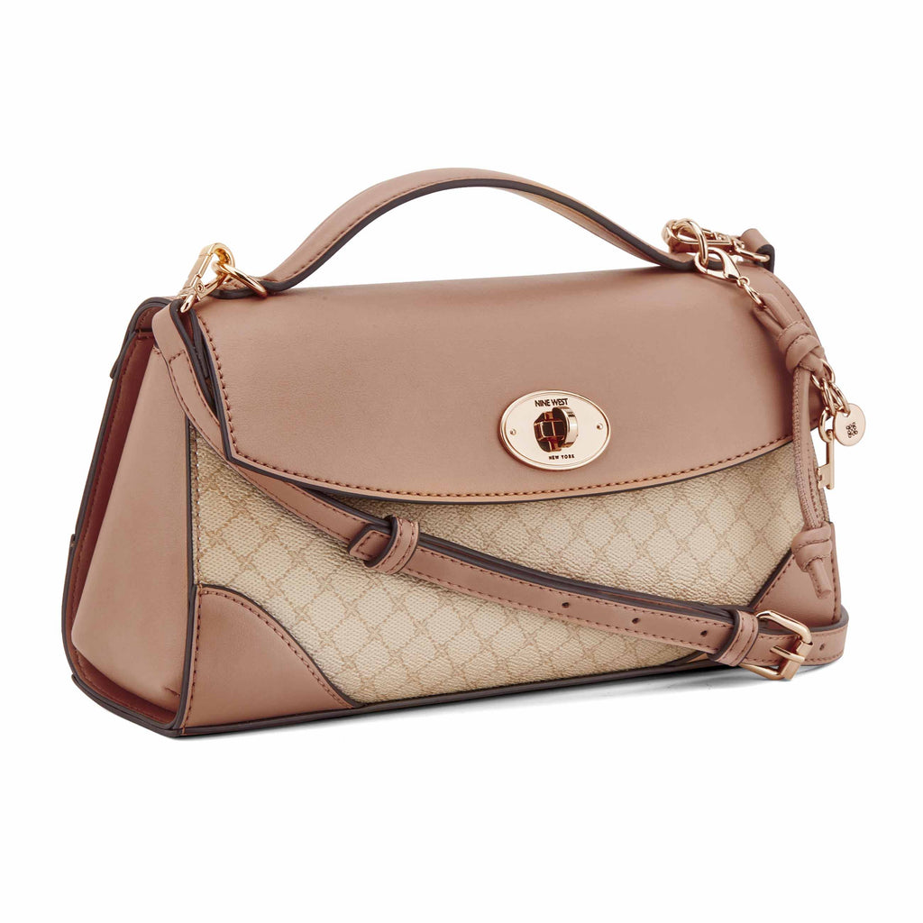 Quilla Crossbody Flap