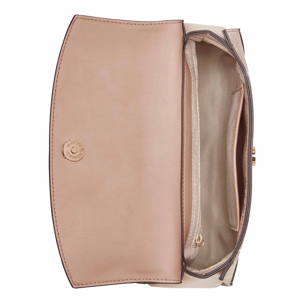 Quilla Crossbody Flap