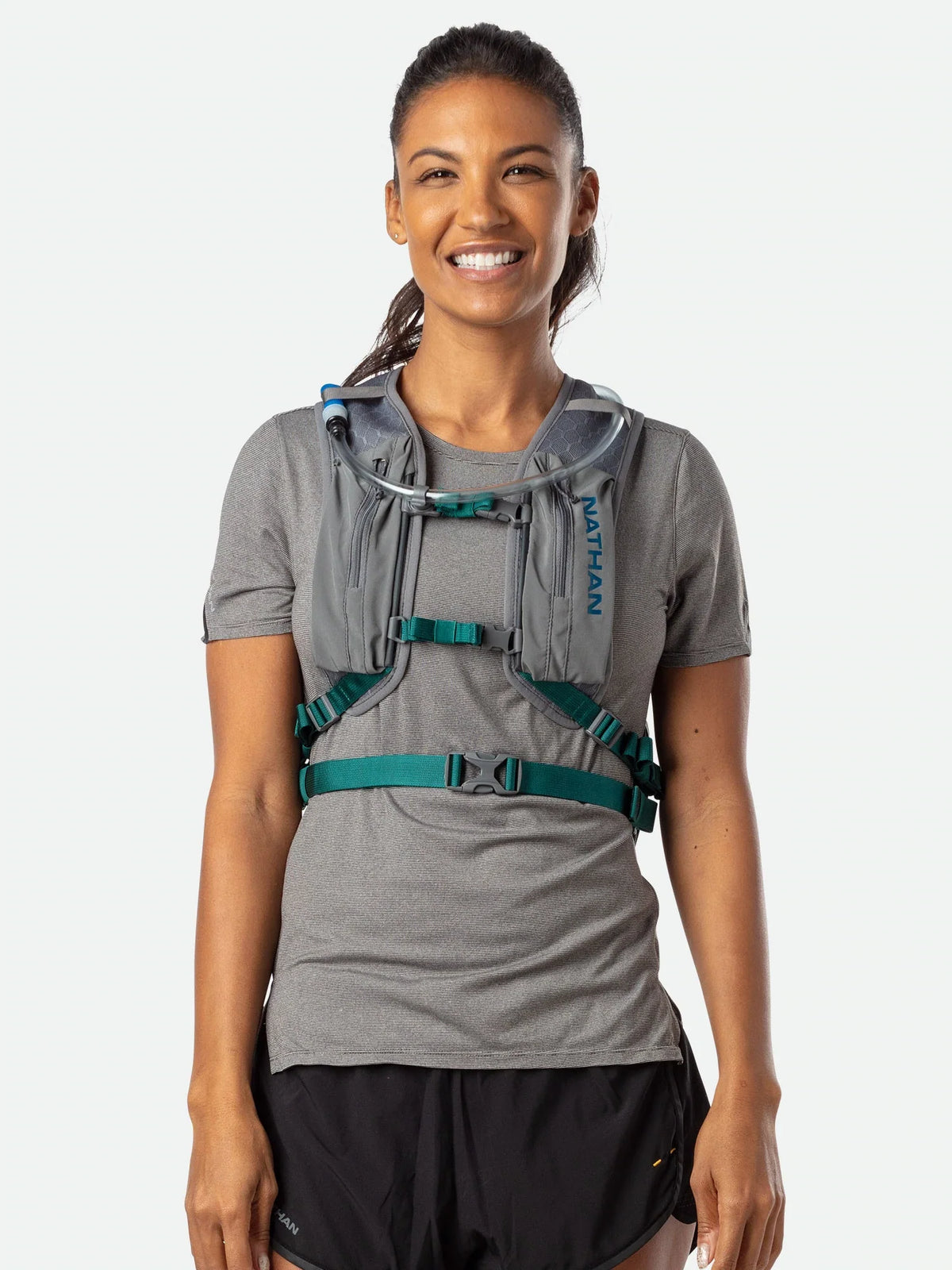 Nathan Crossover 10 Liter Hydration Pack