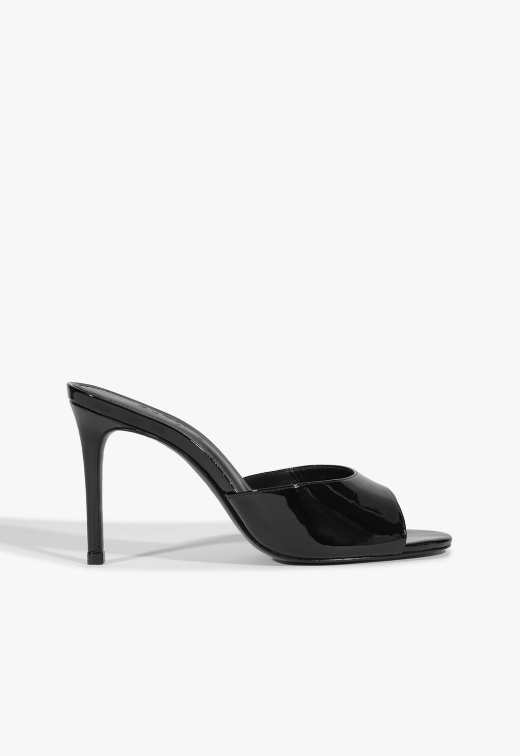 Cloe Sandal