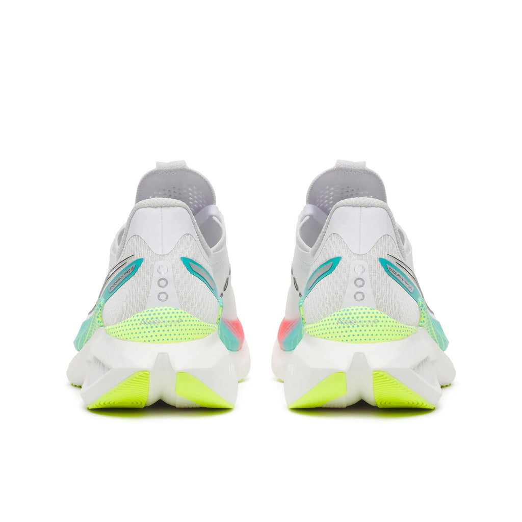 Women's Saucony Endorphin Pro 5