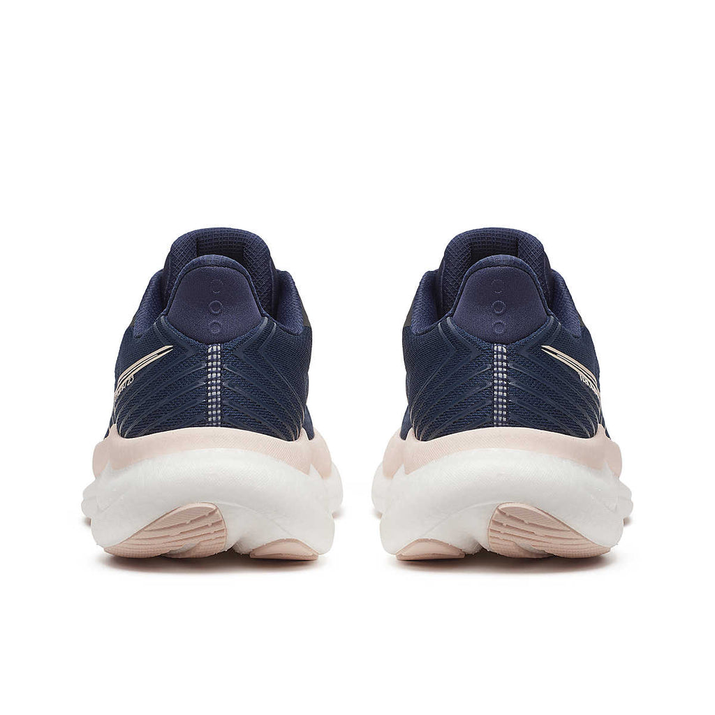 Women's Saucony Triumph 23 (Clearance)