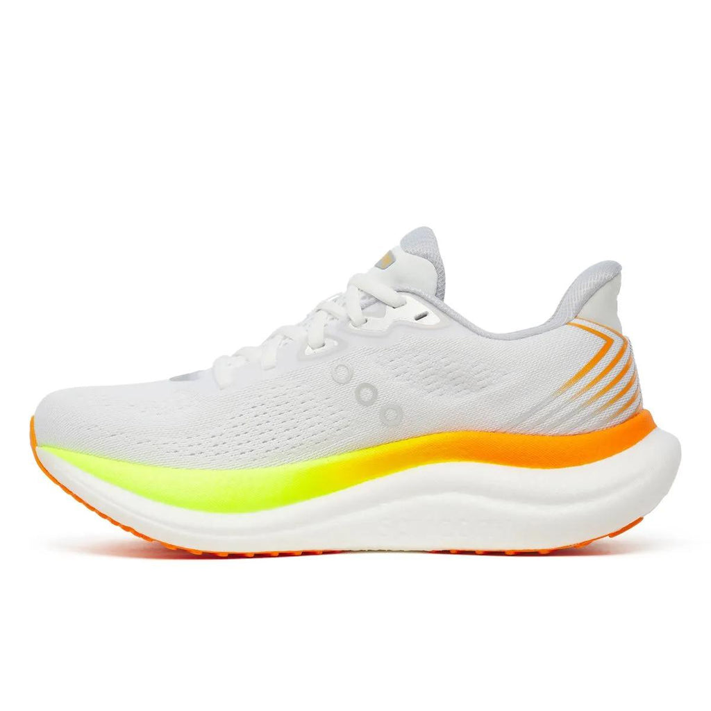 Women's Saucony Triumph 23 (Final Sale)