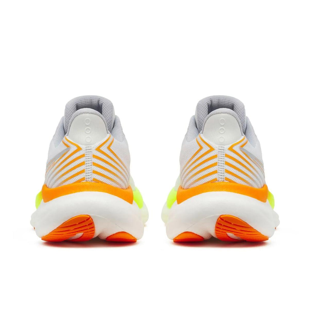Women's Saucony Triumph 23 (Final Sale)